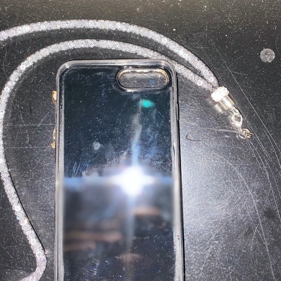 iPhone 7/8 plus bling phone case with lanyard - Picture 3 of 7
